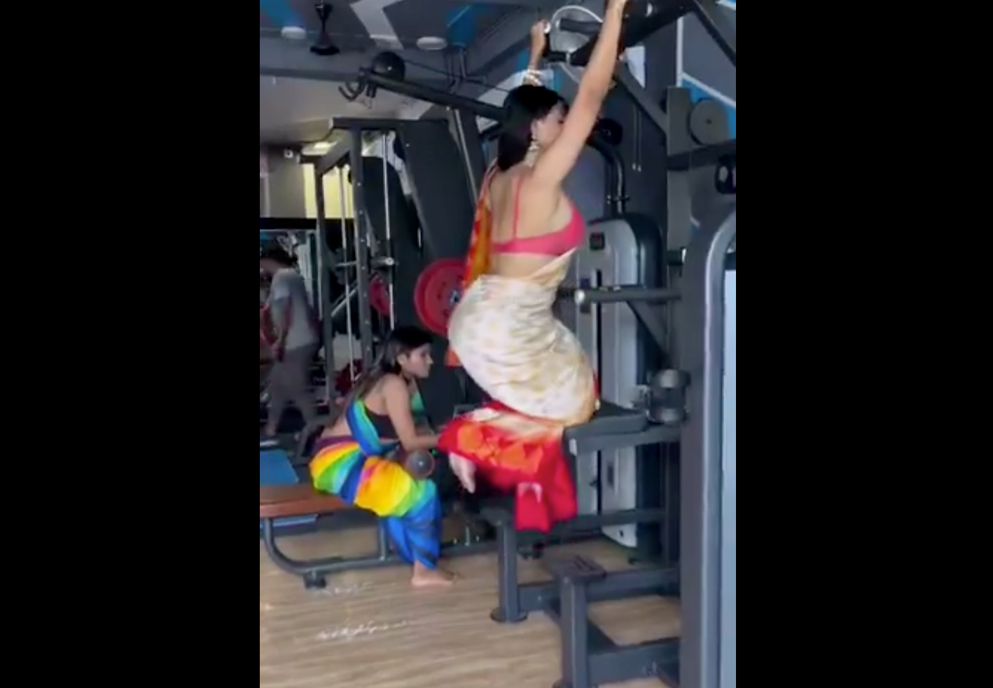 GYM workouts in Saree. Video of pushing goes viral..!